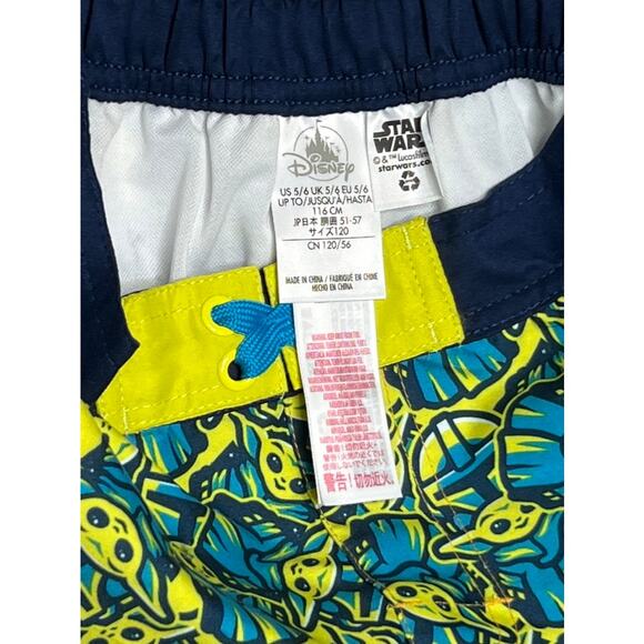 NWT DISNEY STAR WARS Grogu Swim Trunks Rashguard and Slides Set - Picture 3 of 8